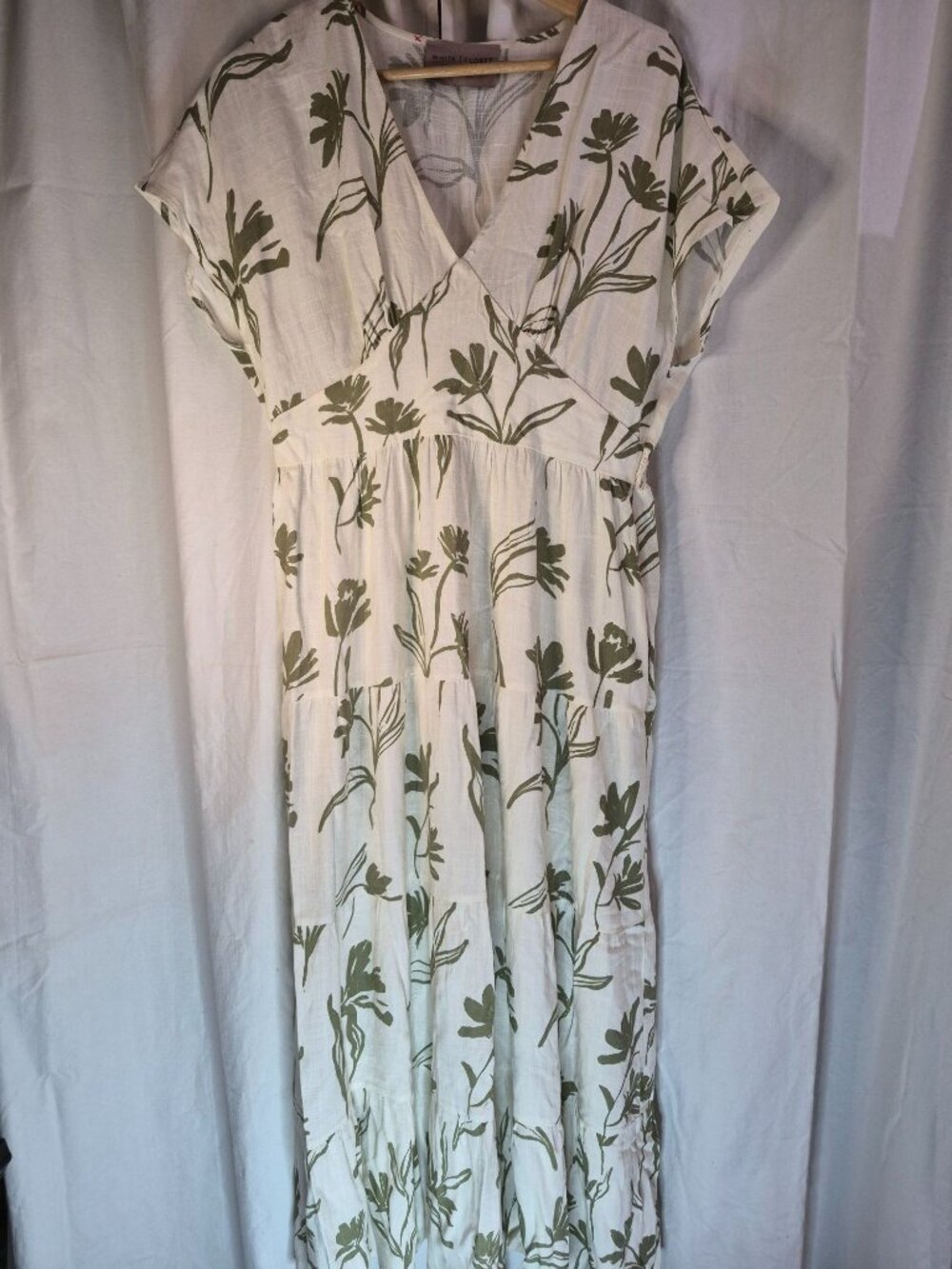 White Closet Elements Large Cream Floral Cottage Country Linen Romantic Dress